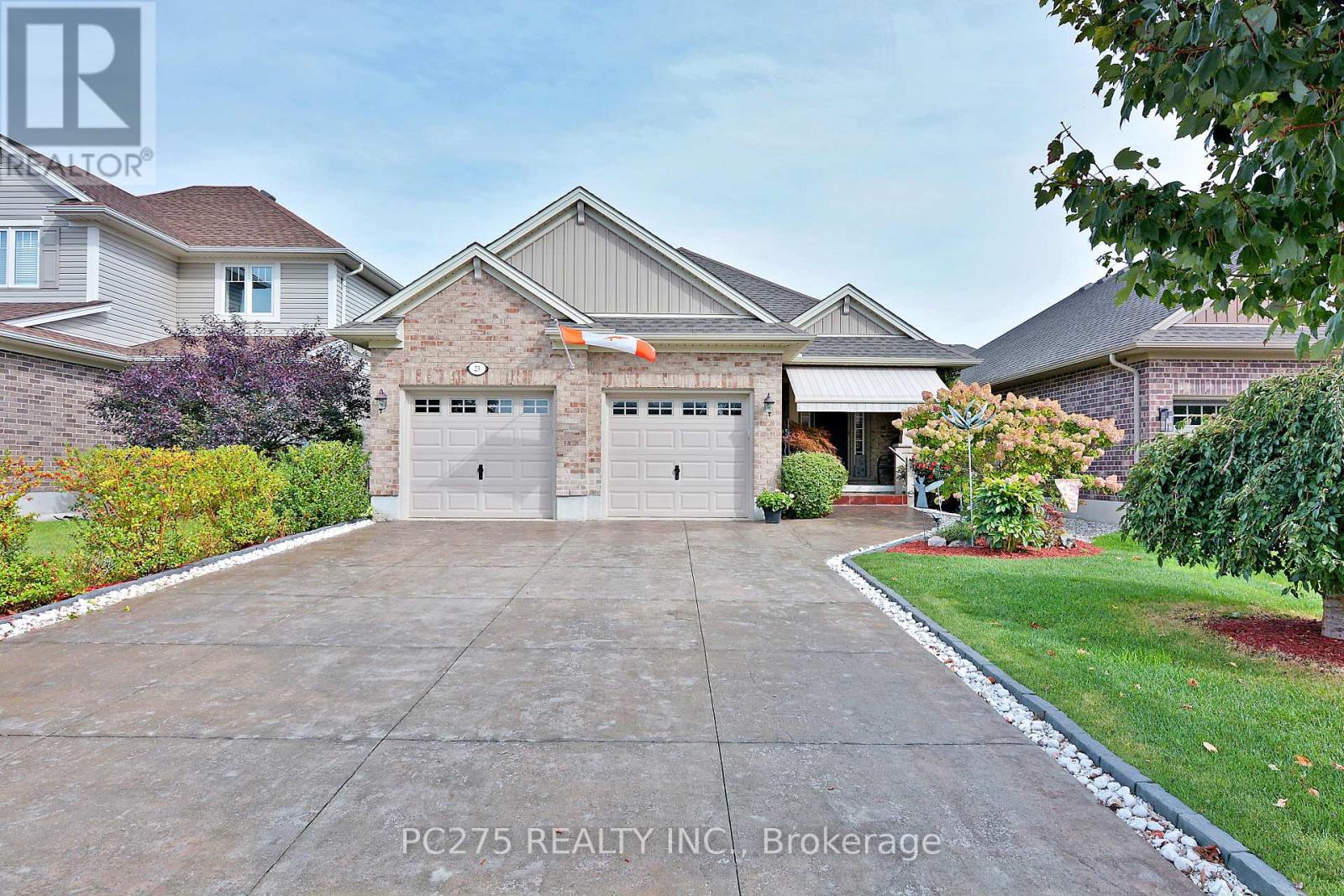 23 Blairmont Ter, St. Thomas, ON N5R 5M9