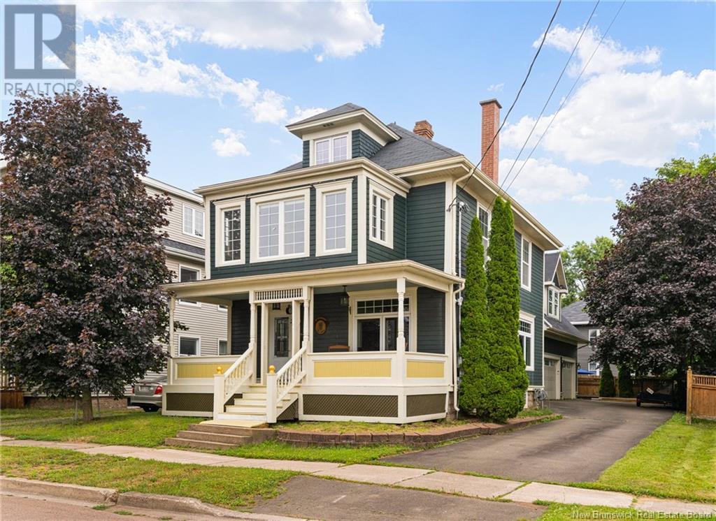 29 Norwood Ave, Moncton, NB E1C 6L8