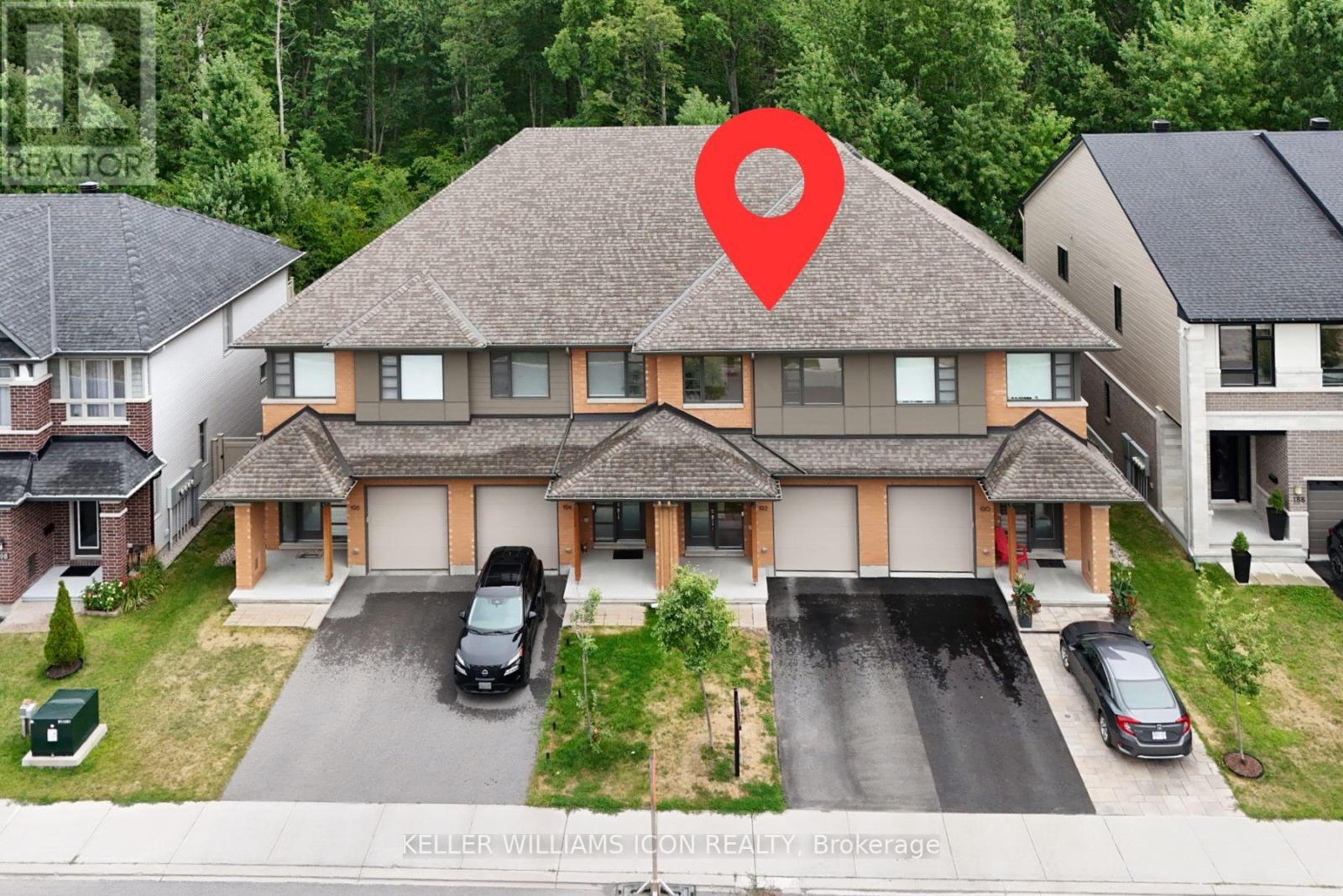 192 Larimar Cir, Ottawa, ON K1X 0B6