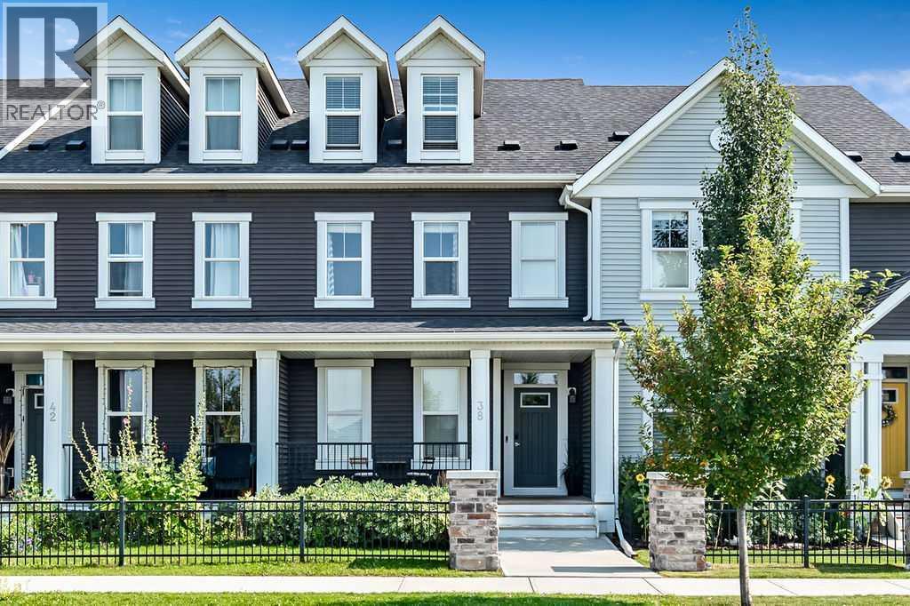 38 Reynolds Gate SW, Airdrie, AB T4B 4J8