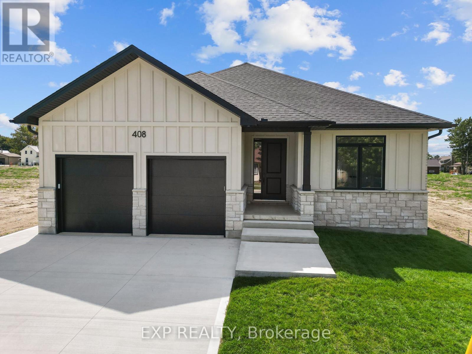 408 Erie St, Warwick, ON N0M 2S0