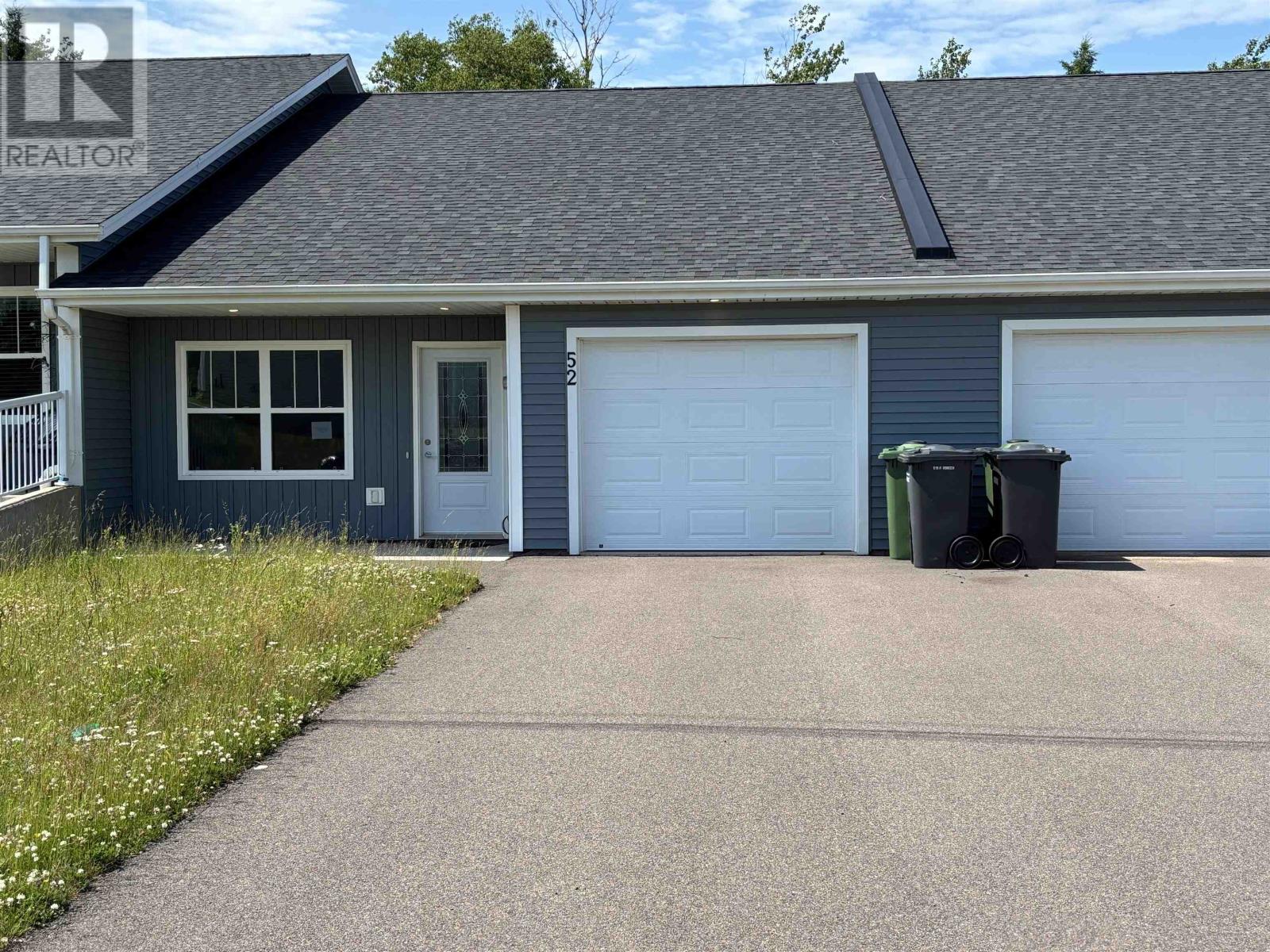 52 Stephanie Dr, Cornwall, PE C0A 1H0