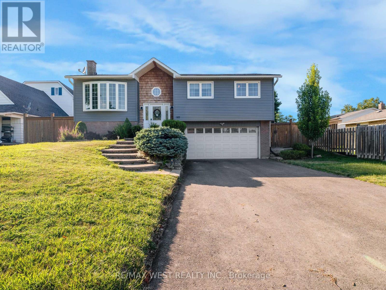 149 Ellwood Dr W, Caledon, ON L7E 4W5