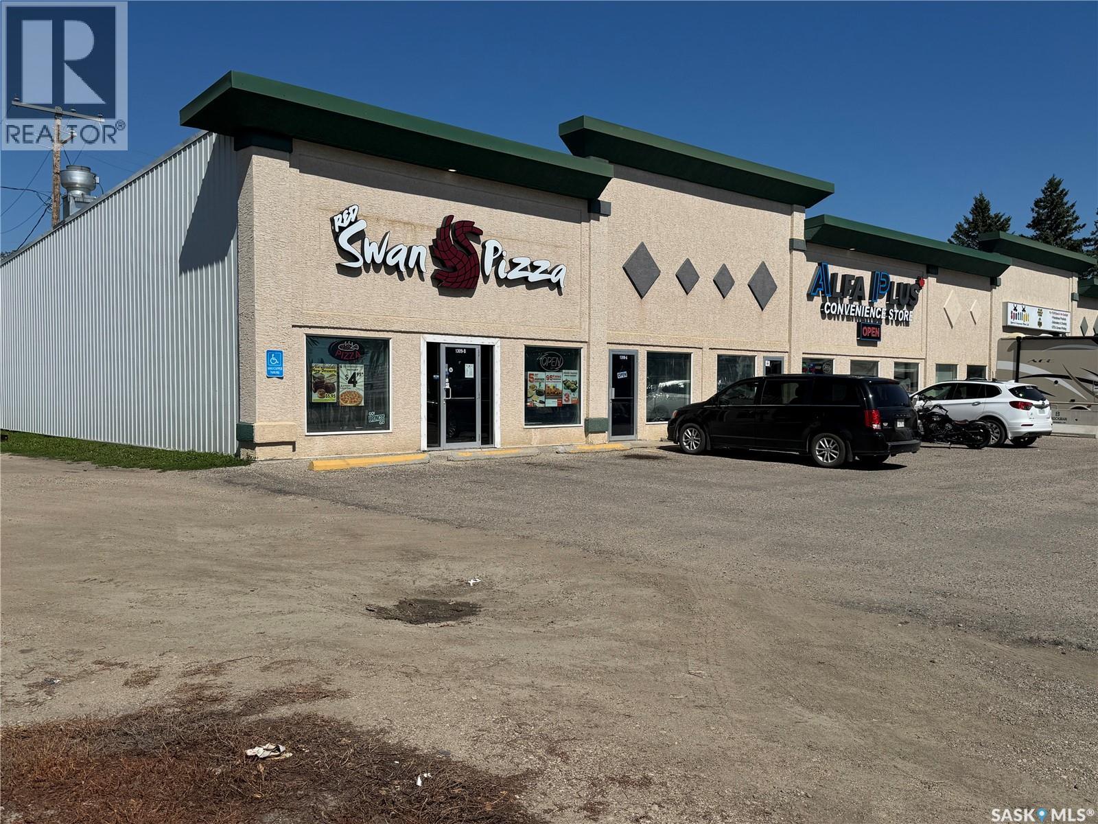 1307 D1309 A B 8th Ave, Humboldt, SK S0K 2A0