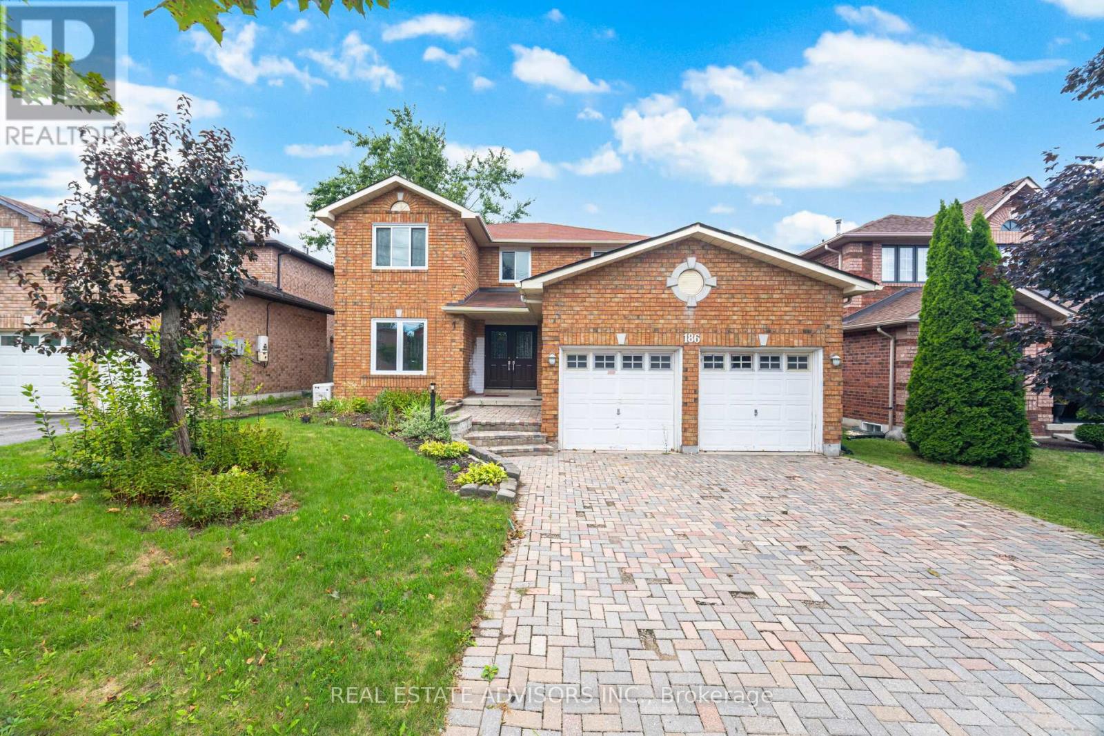 186 Ferndale Dr S, Barrie, ON L4N 8A1