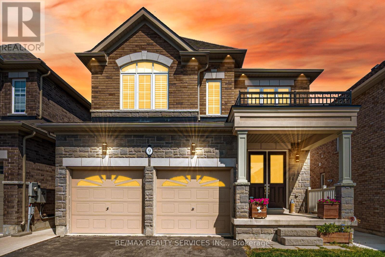 9 Meadowcreek Rd, Caledon, ON L7C 3Y9