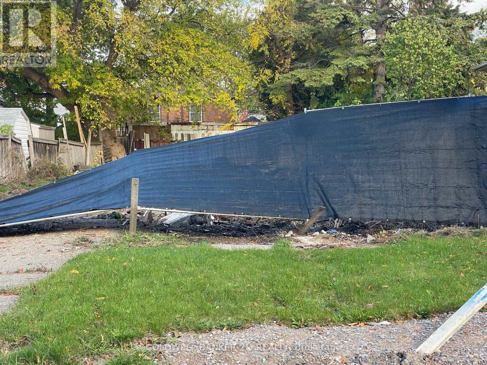 305 Oshawa Blvd S, Oshawa, ON L1H 5R9