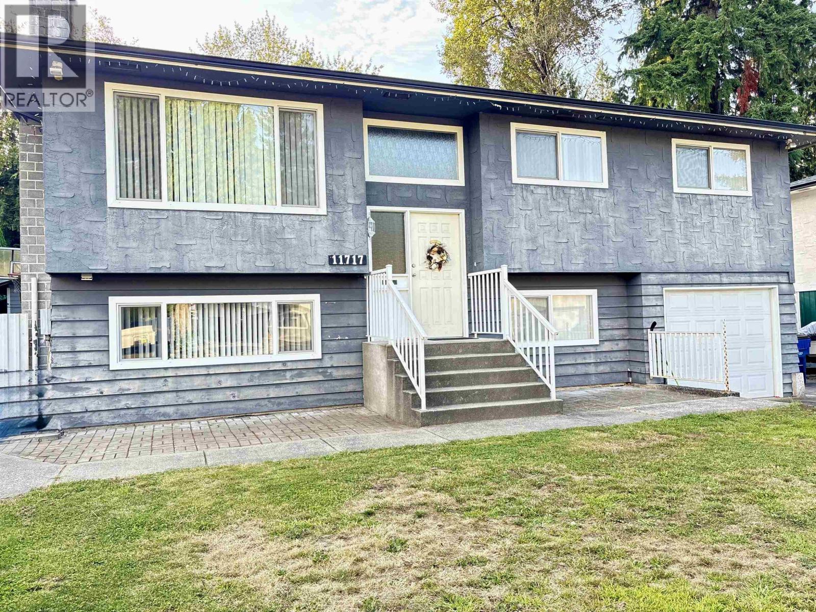 11717 209 Street, Maple Ridge, BC V2X 7S6