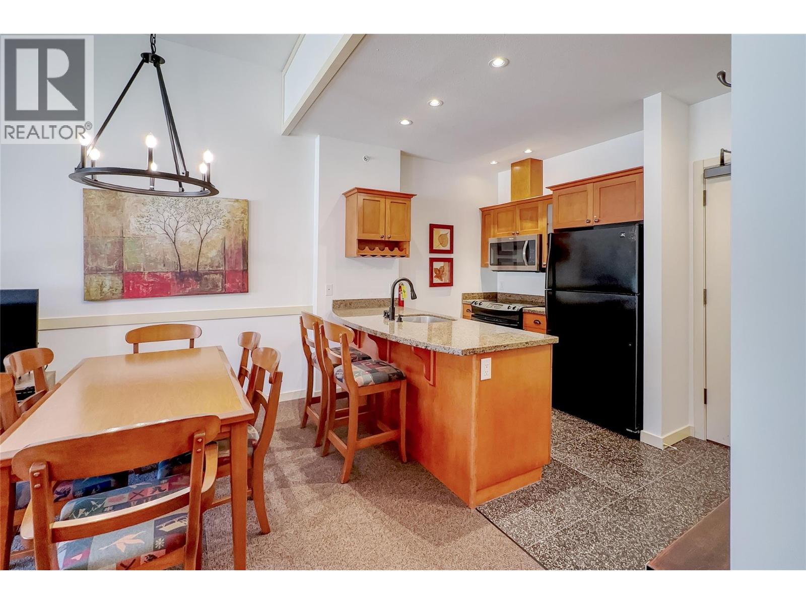 255 Feathertop Way Unit 320, Big White, BC V1P 1P3