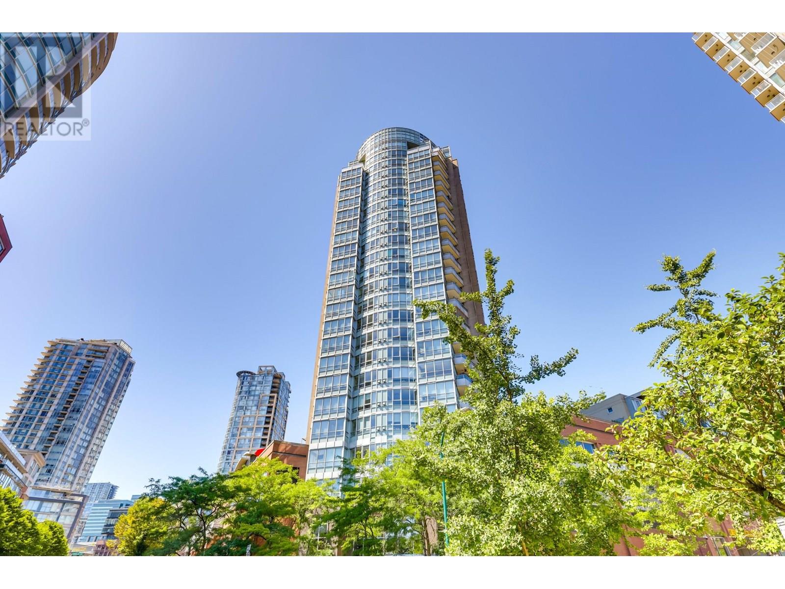 63 Keefer Place, Vancouver, BC V6B 6N6