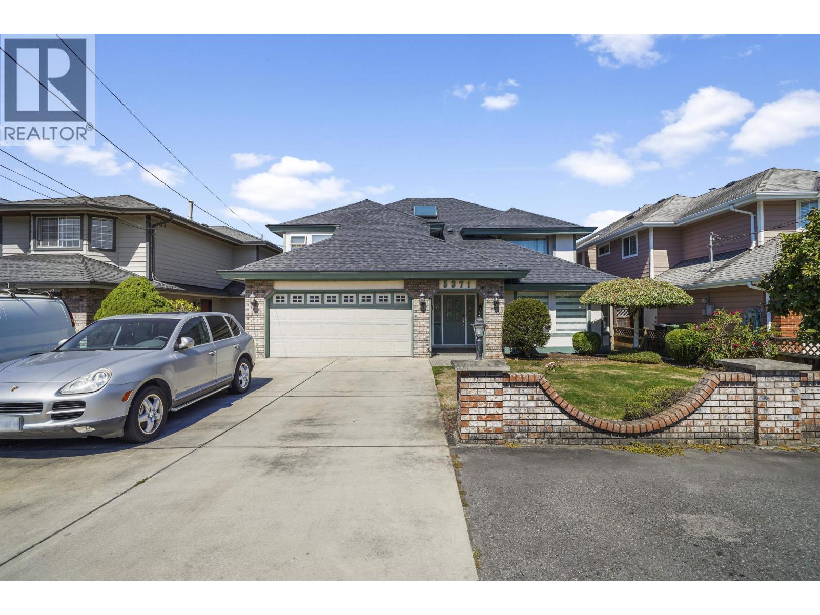 5371 Maple Rd, Richmond, BC V7E 1G2