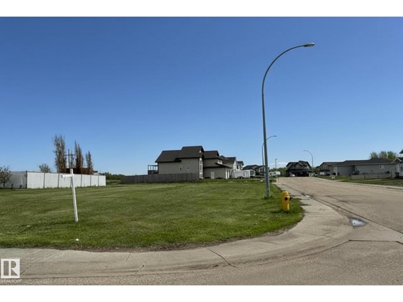 43 St Unit 5503, Lamont, AB T0B 2R0