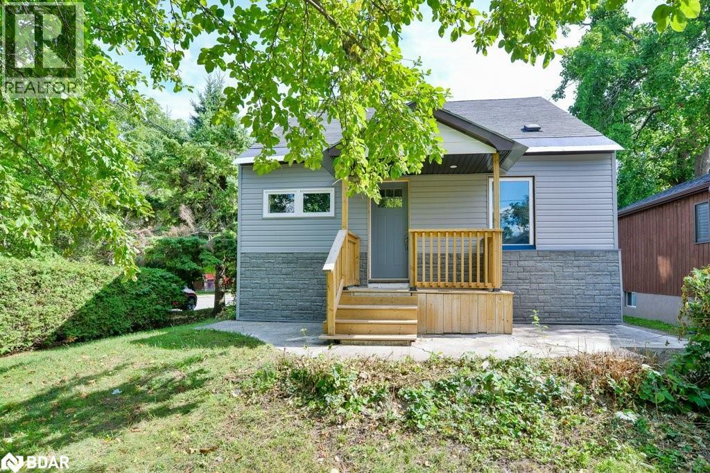 299 Mary St, Orillia, ON L3V 3E9