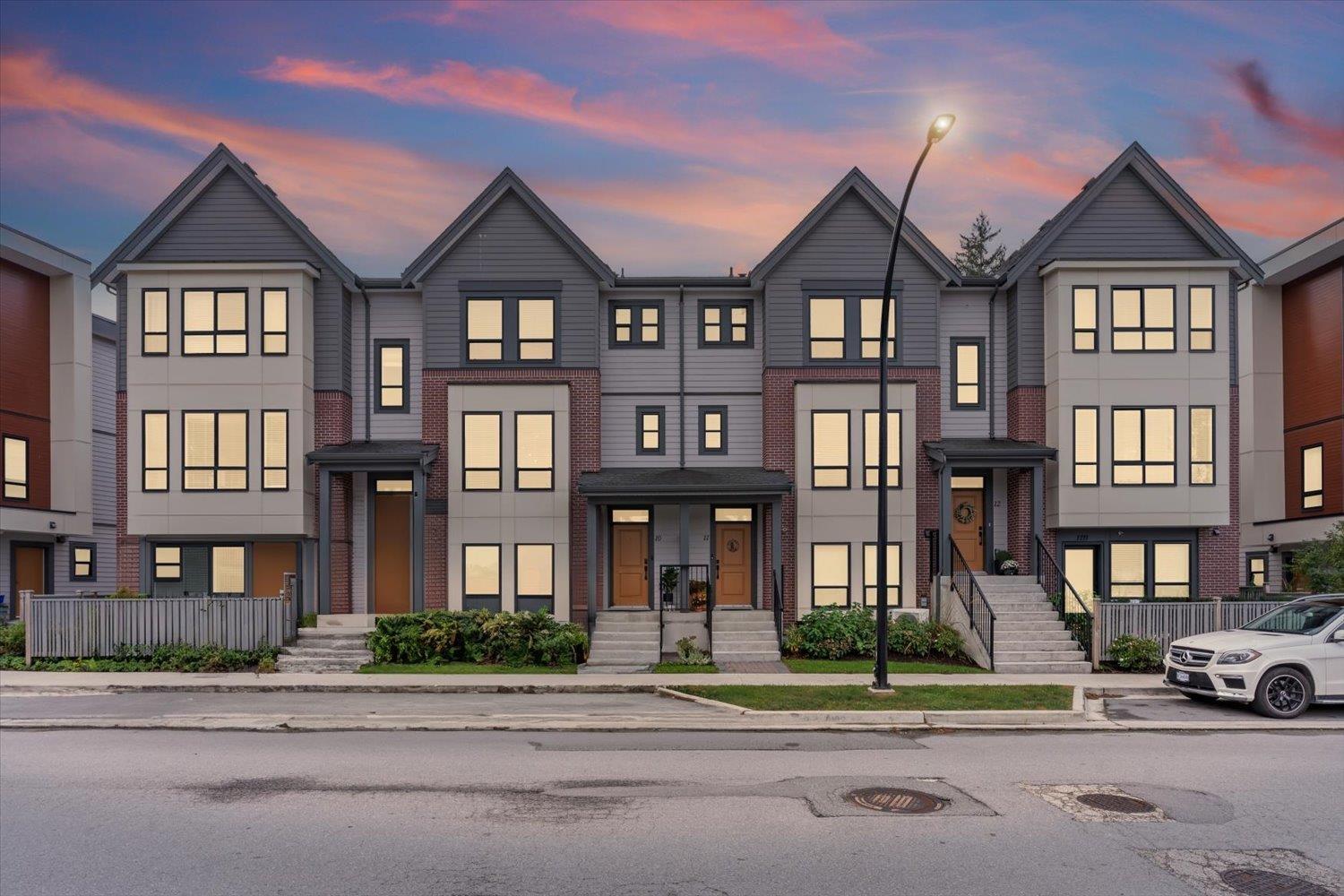 45500 Campus Drivegarrison Crossing Unit 10, Chilliwack, BC V2R 6E9