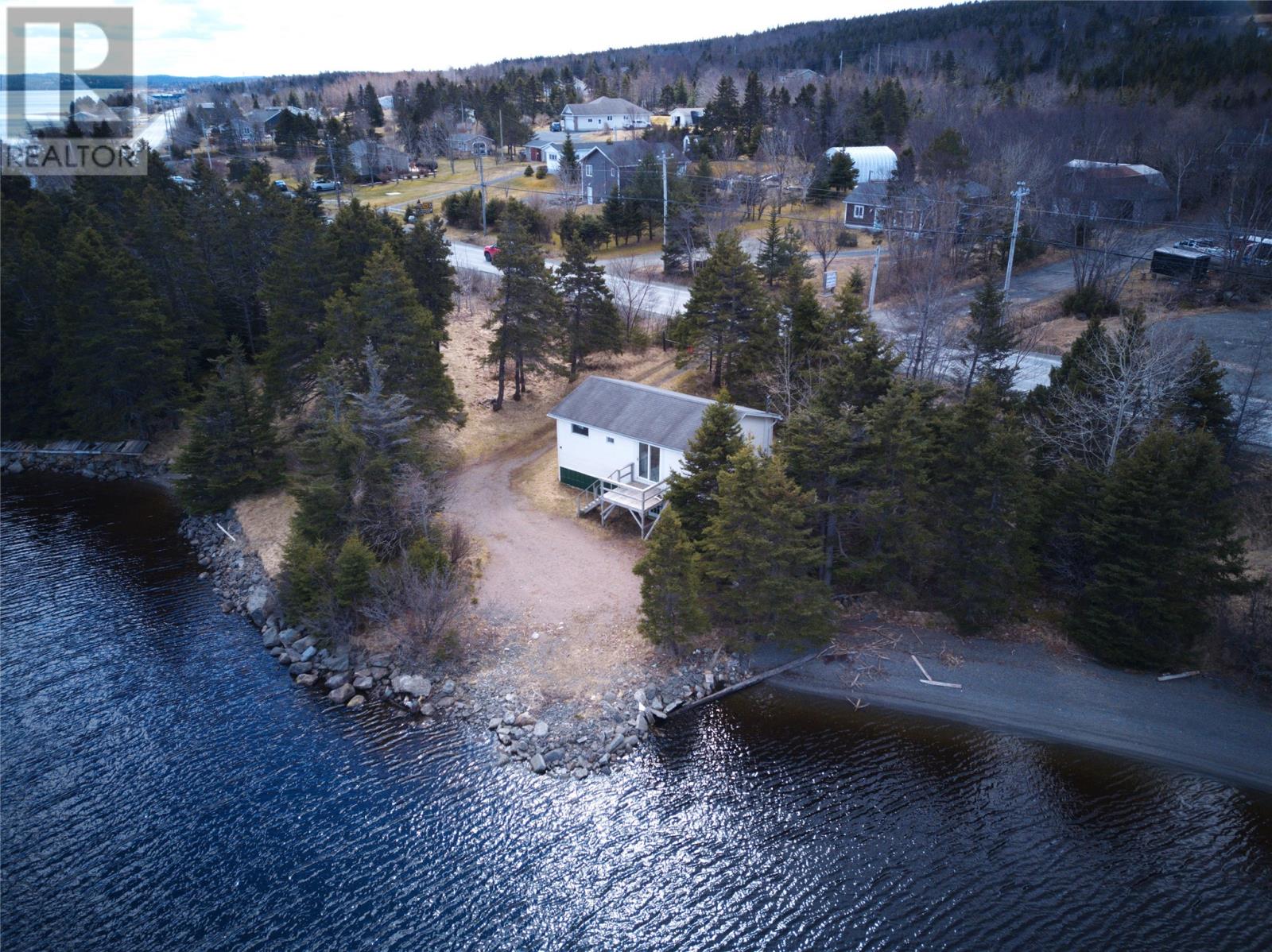 76 Main Hwy, Blaketown, NL A0B 1C0