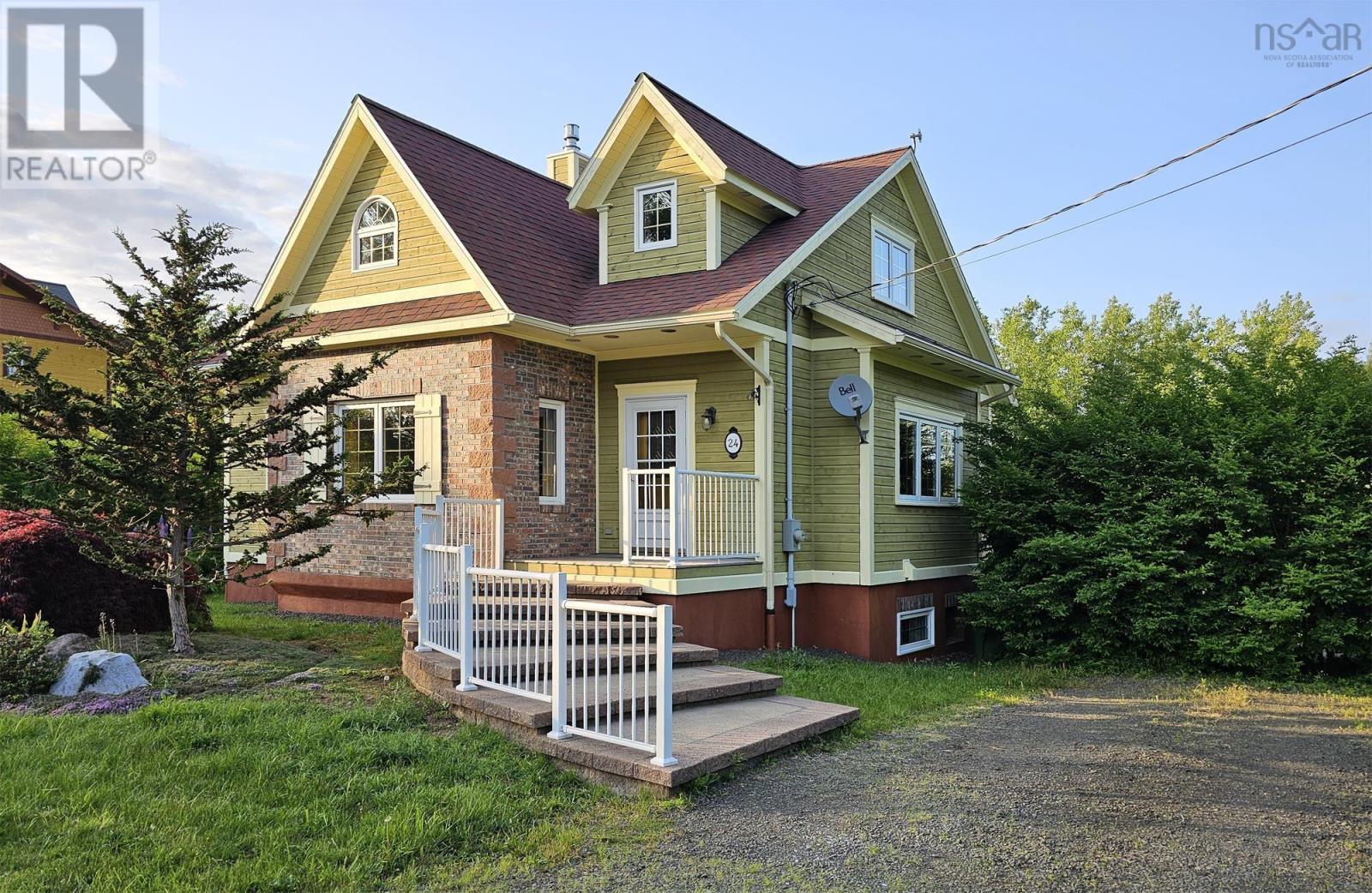 24 Chapel St, Annapolis Royal, NS B0S 1A0