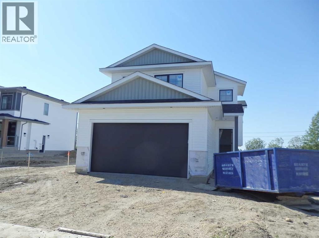 56 Emmett Cres, Red Deer, AB T4P 3G8