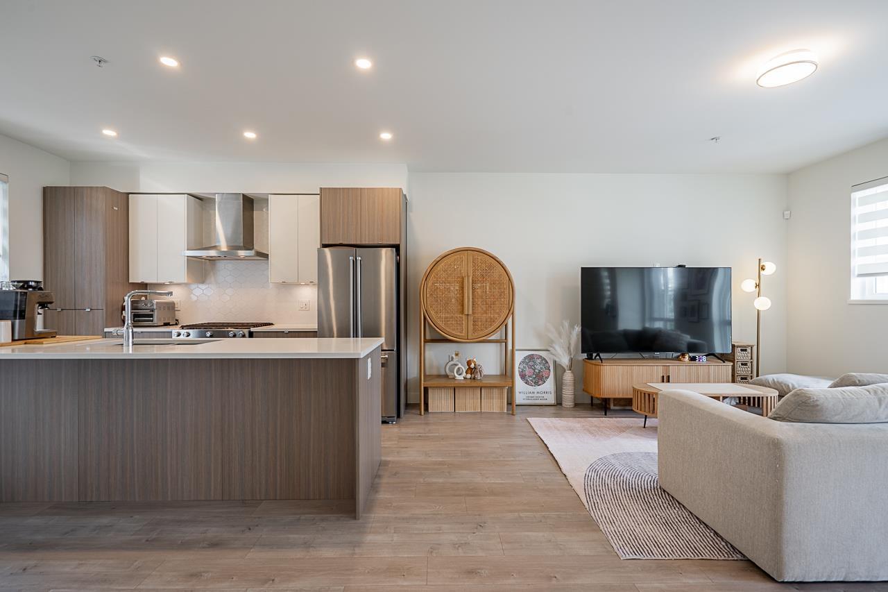 7947 209 Street Unit 107, Langley, BC V2Y 0Y6