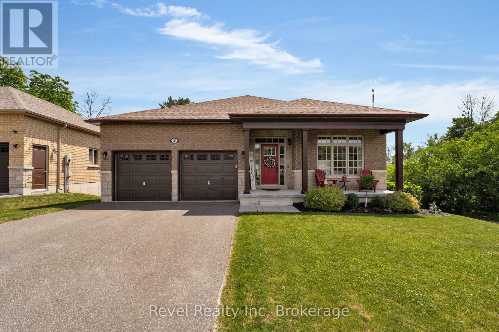 413 Russ Howard Dr, Midland, ON L4R 0A6