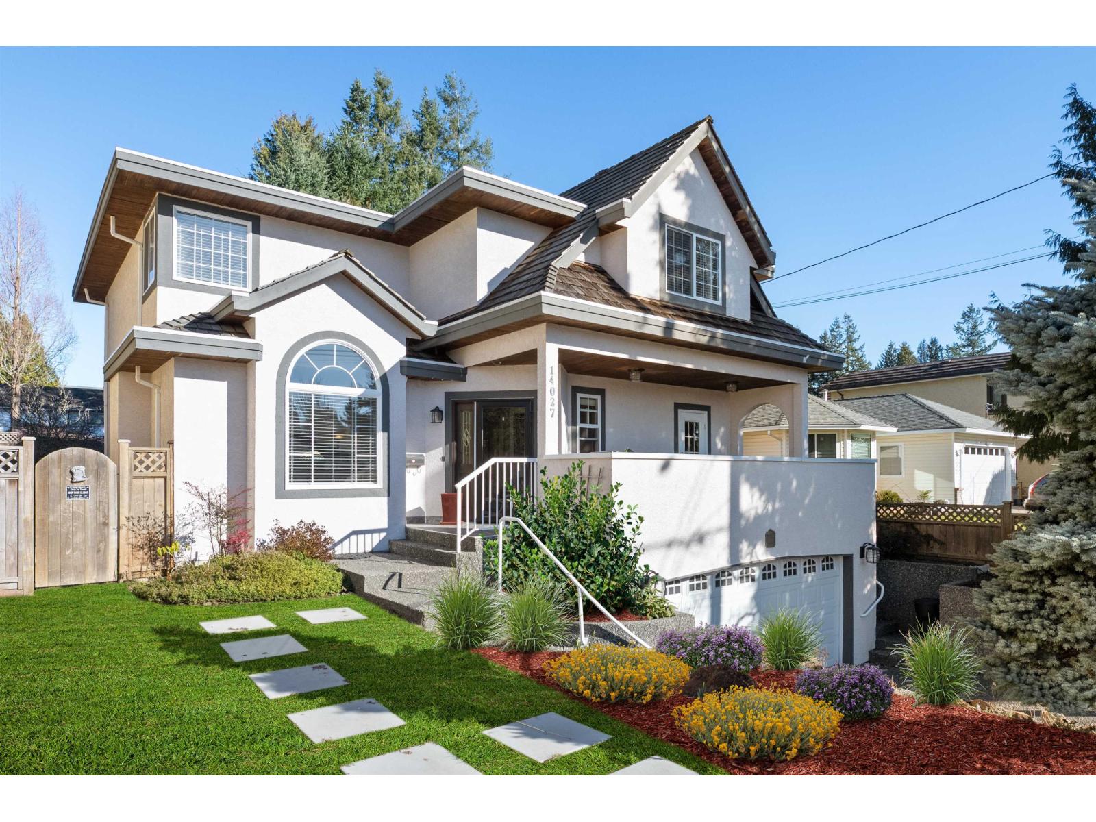 14027 Blackburn Ave, White Rock, BC V4B 2Z6
