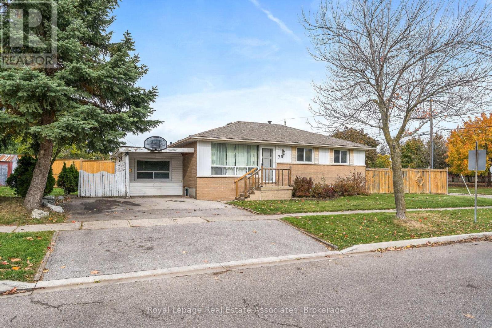 79 Duncan Dr, Halton Hills, ON L7G 4M1