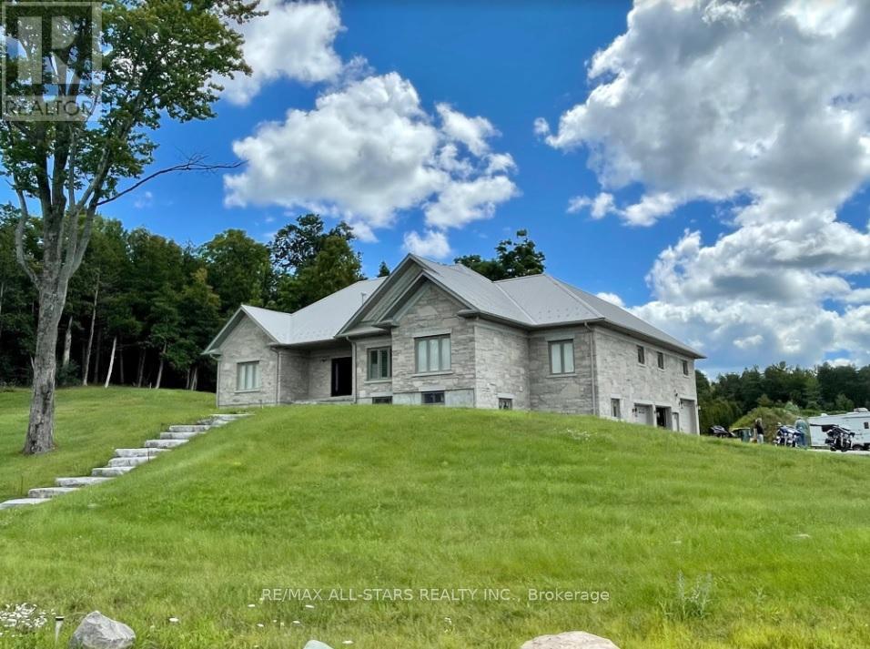 349 Zephyr Rd, Uxbridge, ON L0C 1C0