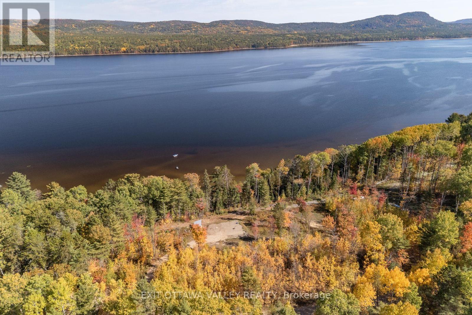 274 Mcanulty Rd, Deep River, ON K0J 1P0