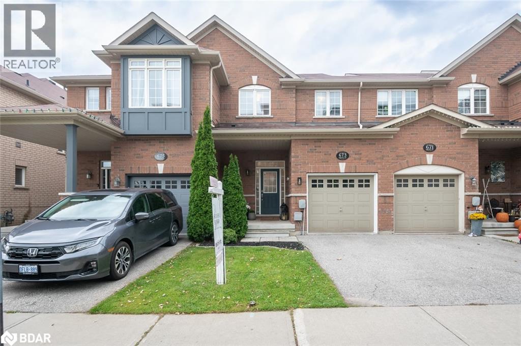 673 Sauve St, Milton, ON L9T 8M4