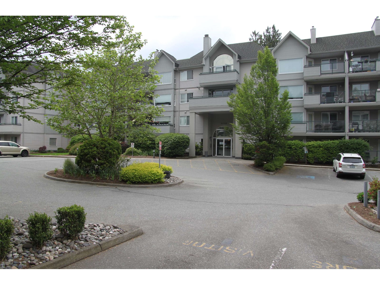 33708 King Road Unit 105, Abbotsford, BC V2S 8C6