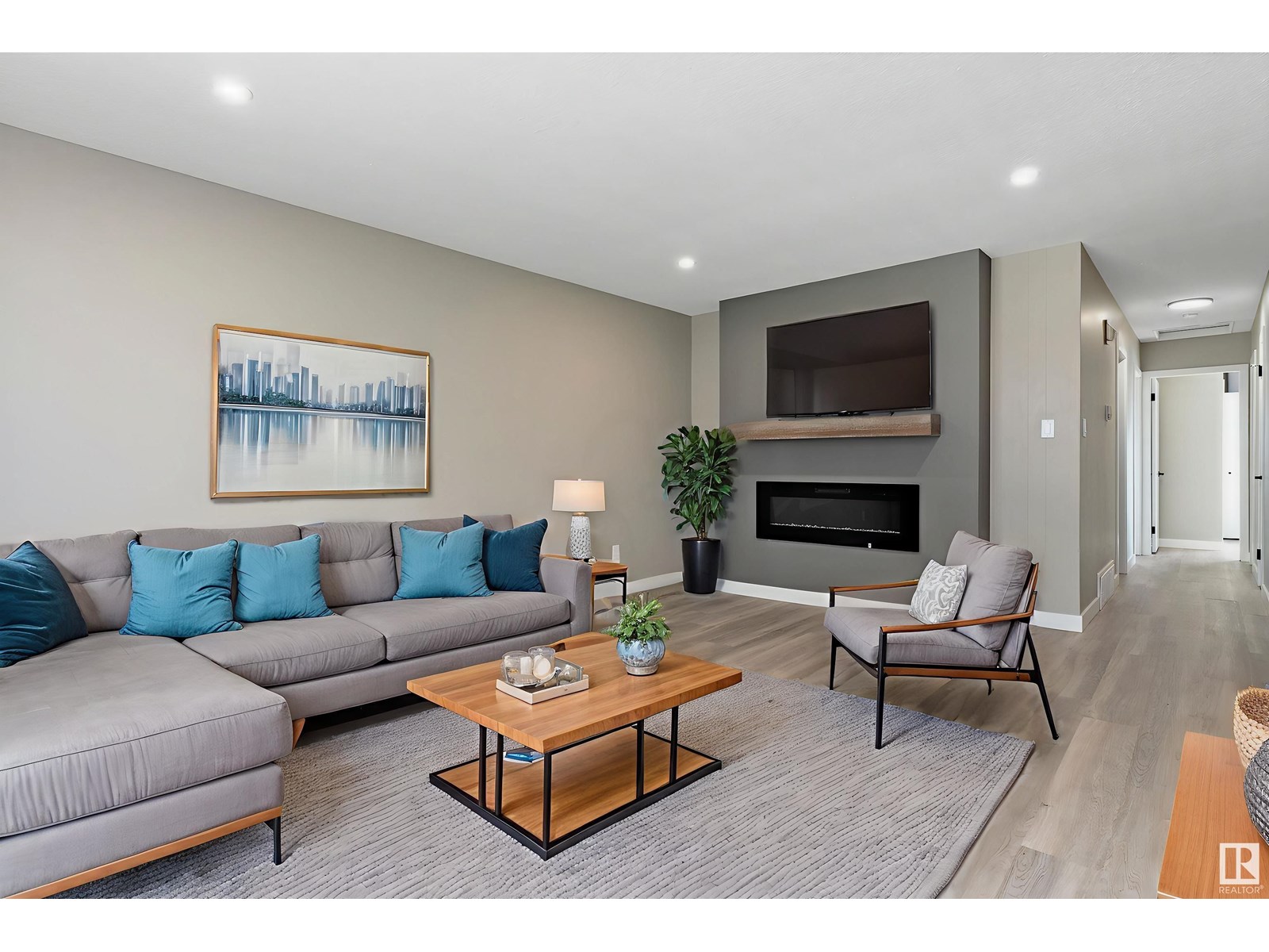 145 St Nw Unit 10157, Edmonton, AB T5N 2X6