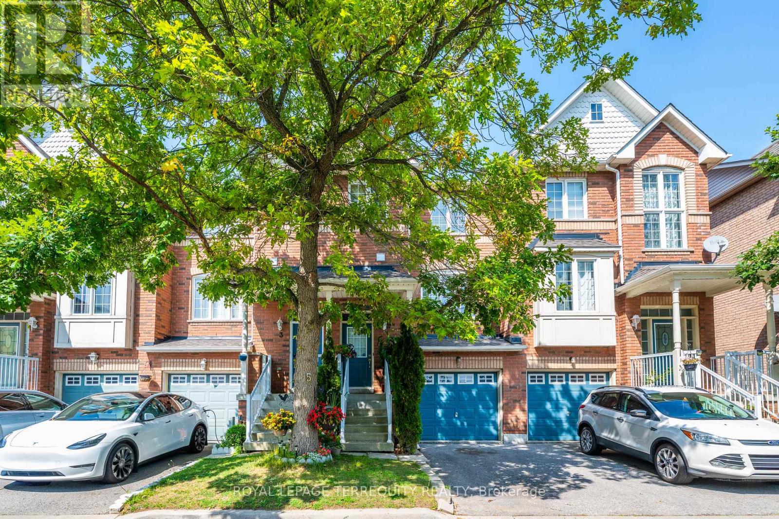 5 Collis Ln, Ajax, ON L1S 7S3