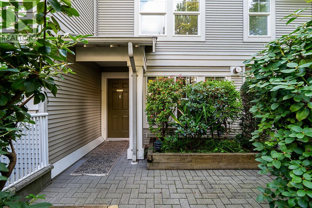 7179 18th Avenue Unit 4, Burnaby, BC V3N 1H2