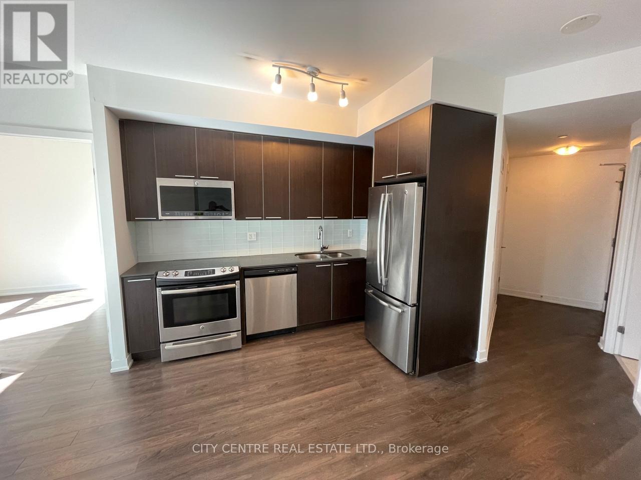 522 10 Park Lawn Rd, Toronto, ON M8V 0H9