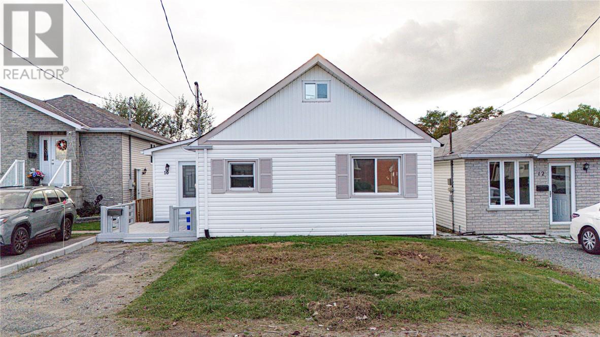 10 Glover Ave, Sudbury, ON P3C 3J7