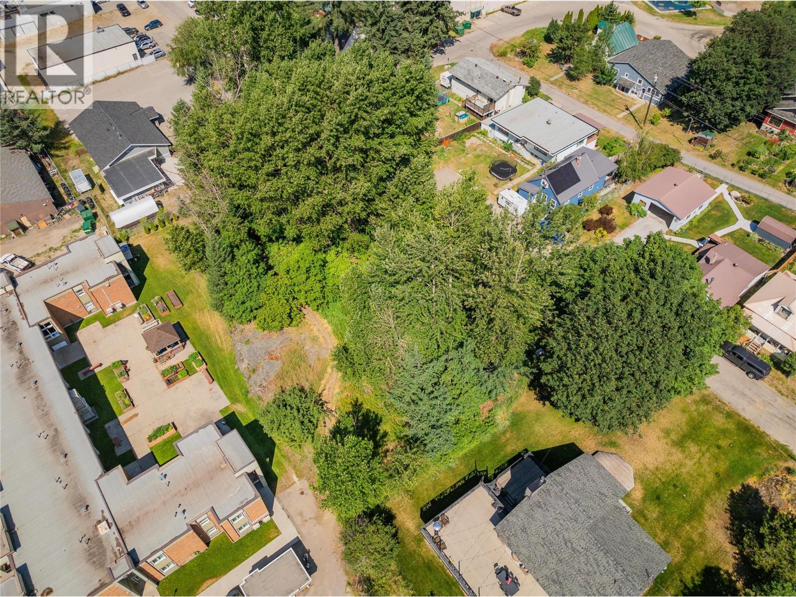 Lot 13-20 Third Avenue, Rossland, BC V0G 1Y0