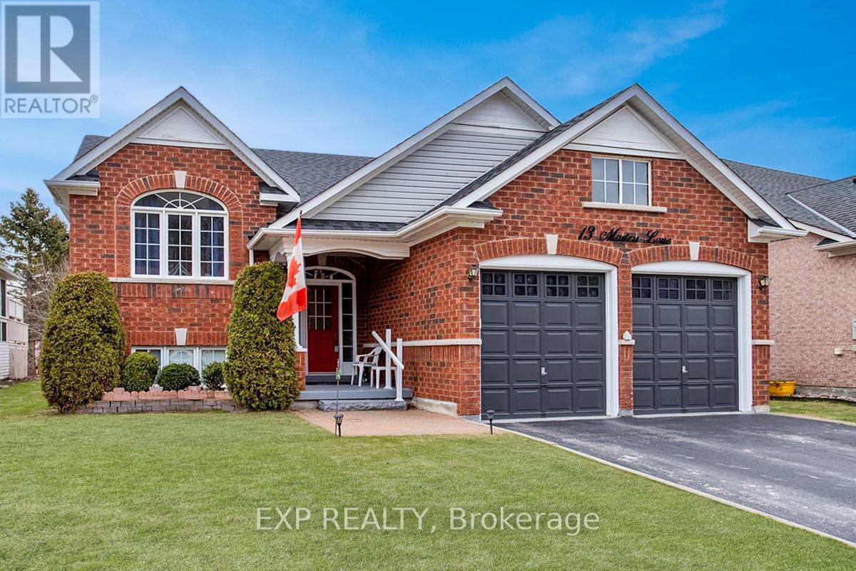 13 Masters Ln, Wasaga Beach, ON L9Z 1S9