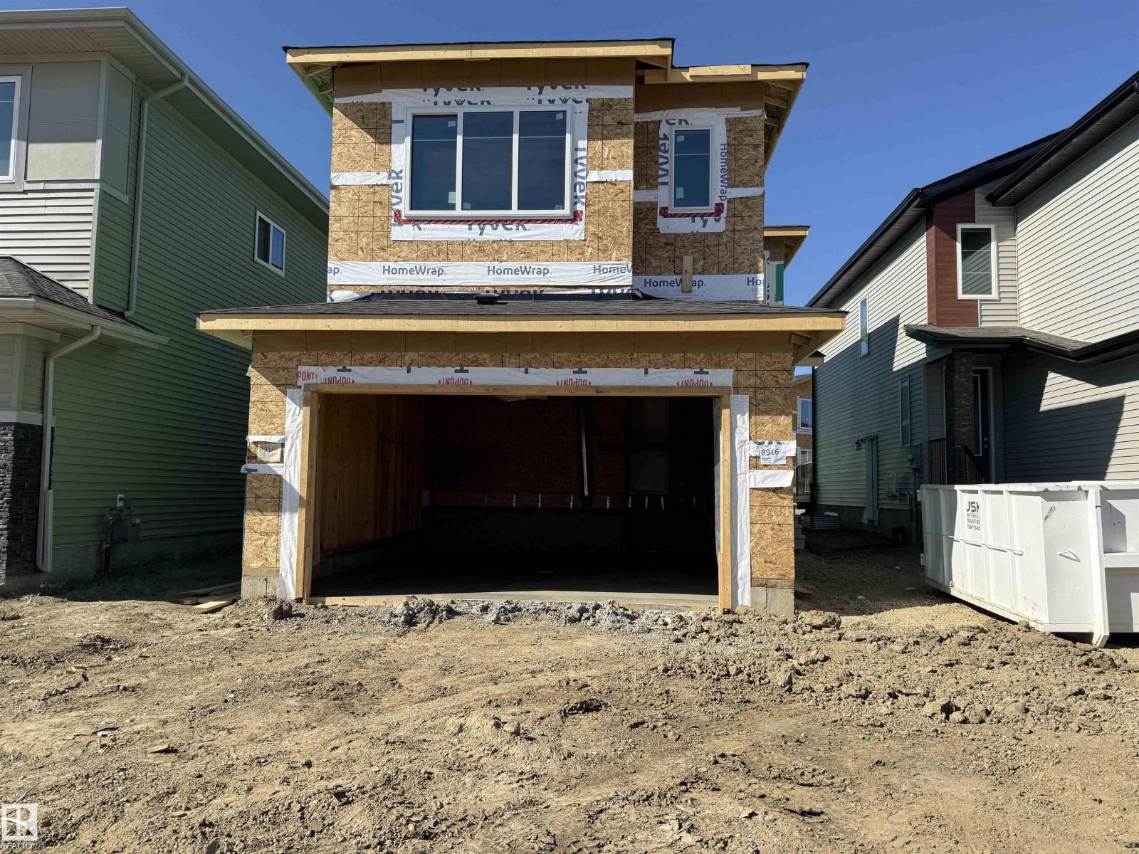 8916 Mayday Way SW, Edmonton, AB T6X 3E9