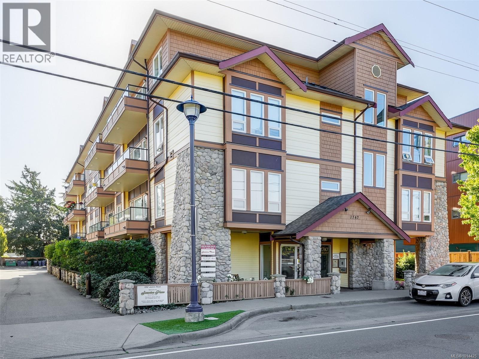 2747 Jacklin Rd Unit 308 Rd, Langford, BC V9B 3X7