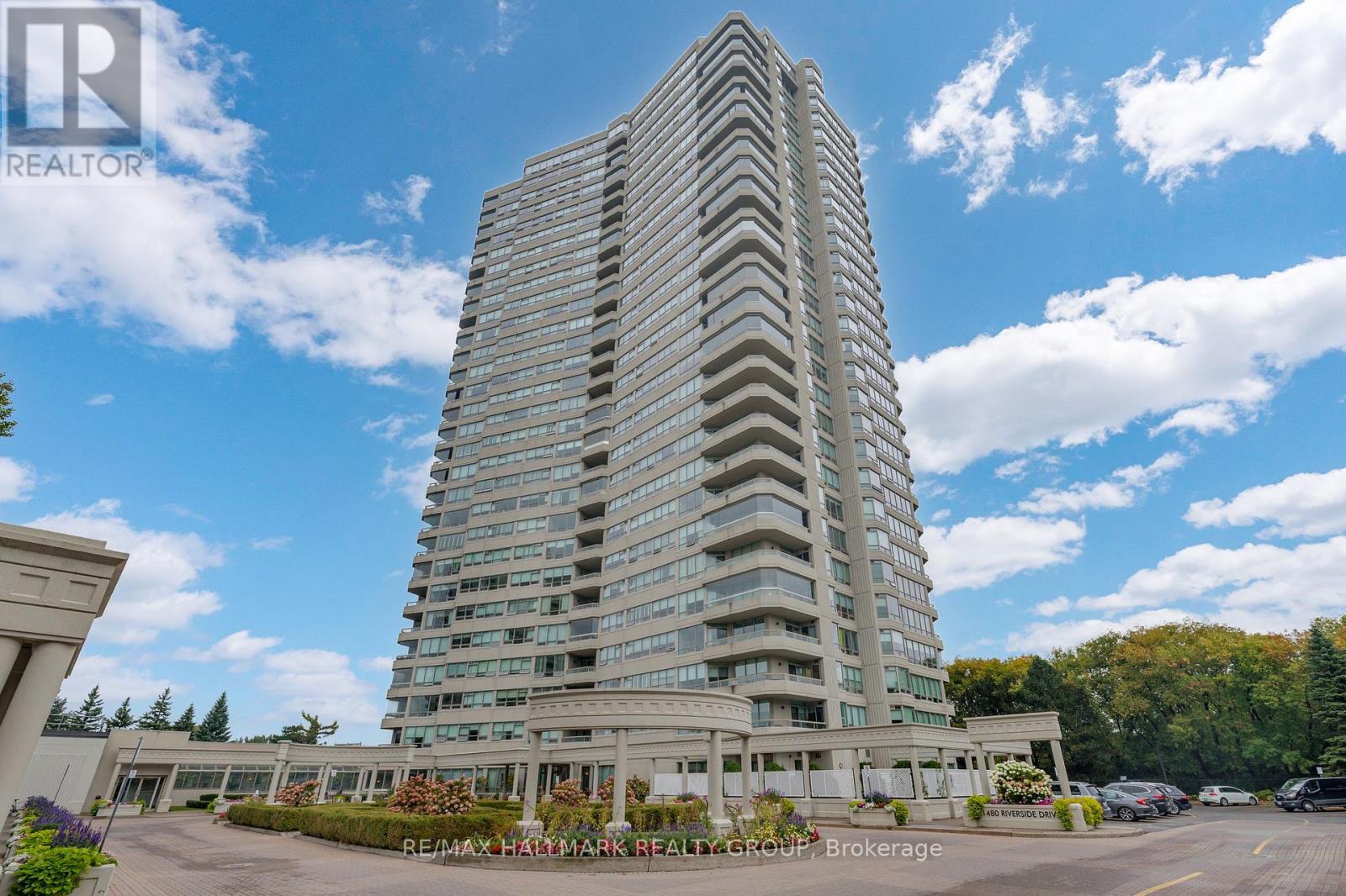 2204 1480 Riverside Dr, Ottawa, ON K1G 5H2