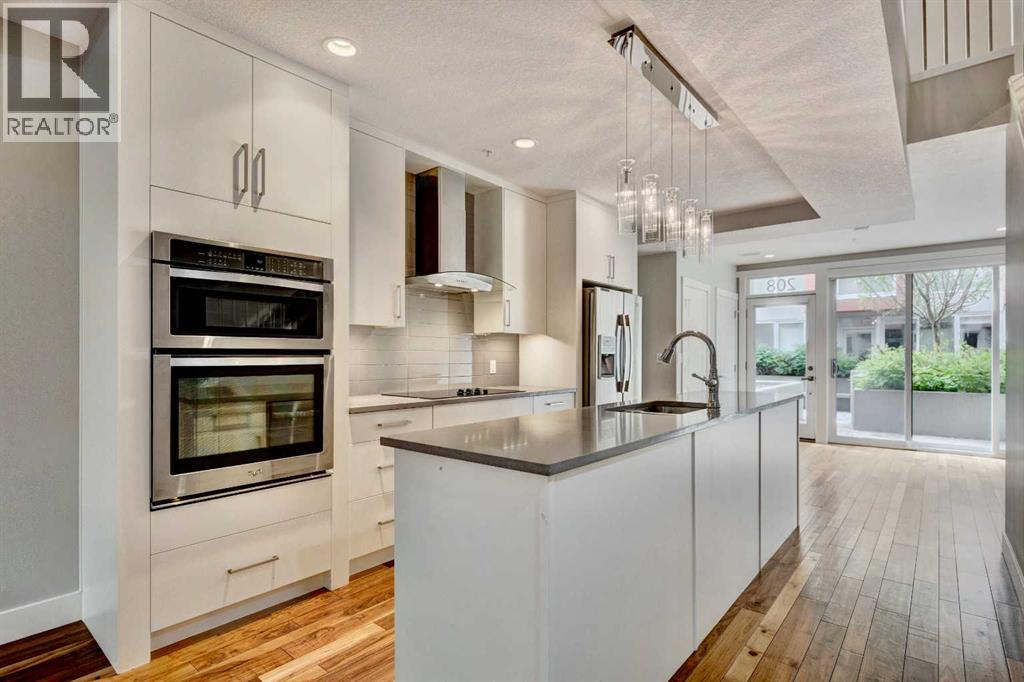 2717 17 Street Sw Unit 208, Calgary, AB T2T 4N4