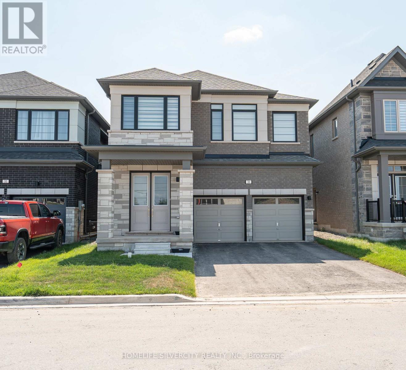 30 Orr Ave, Erin, ON N0B 1T0