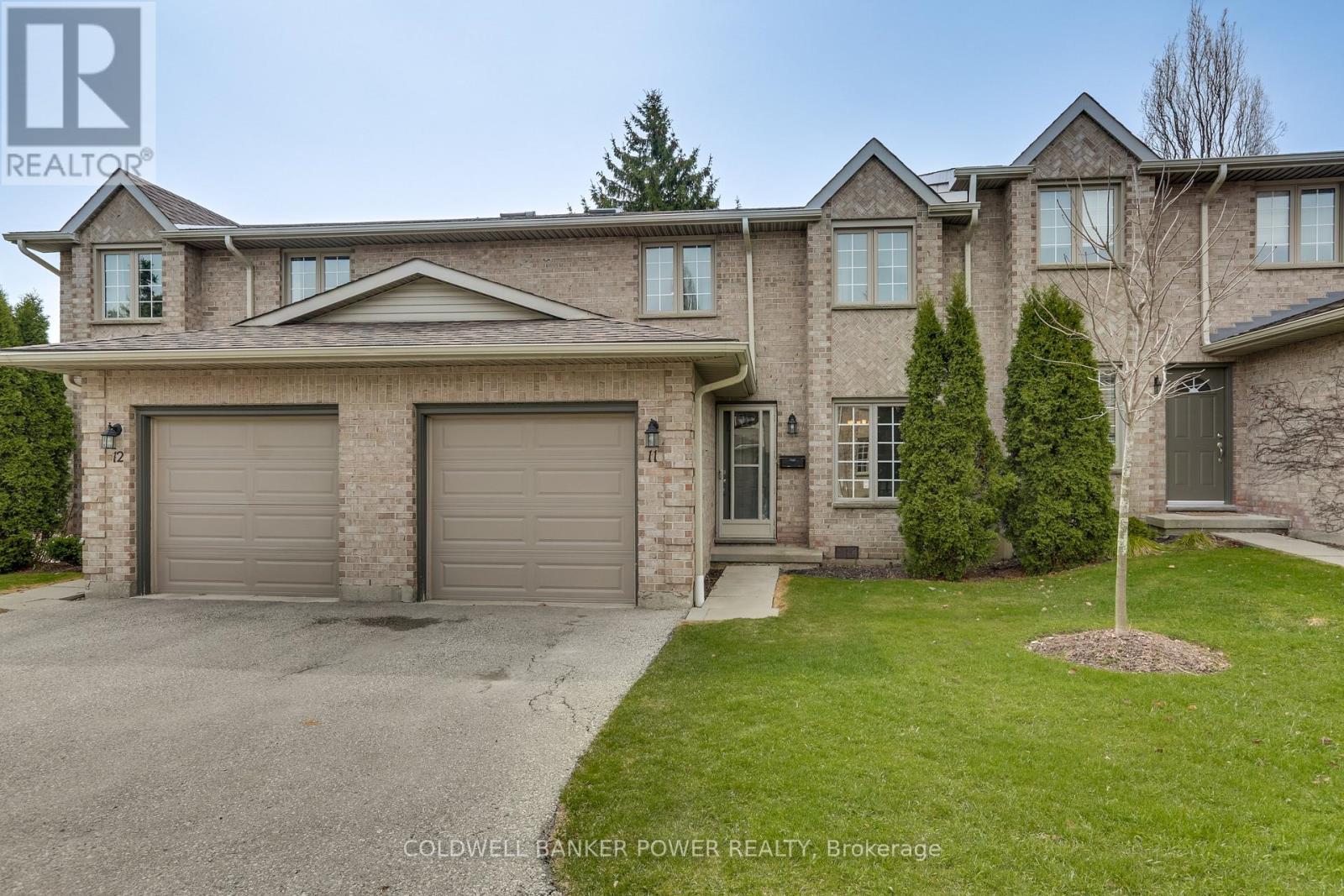 11 340 Ambleside Dr, London, ON N6G 4Y5