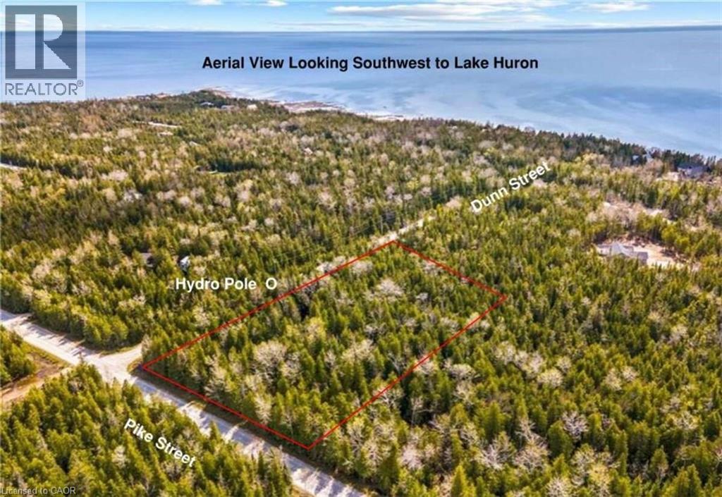 6 Dunn St, Northern Bruce Peninsula, ON N0H 1W0