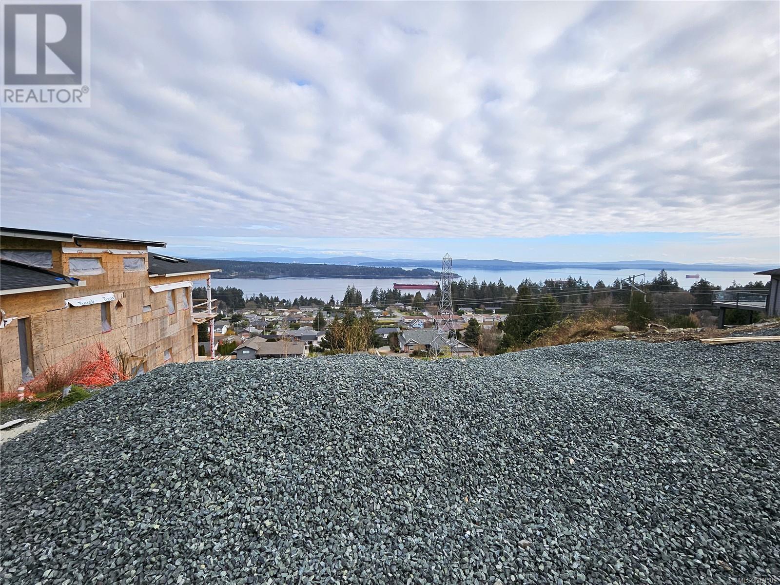 403 Thetis Dr, Ladysmith, BC V9G 0C1