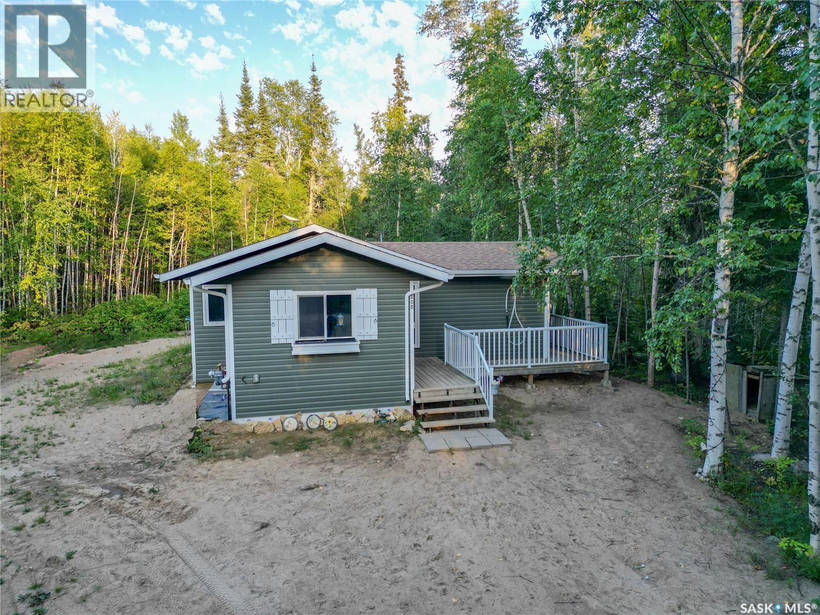 305 Mahigan Cres, Northern Admin District, SK S0J 3G0