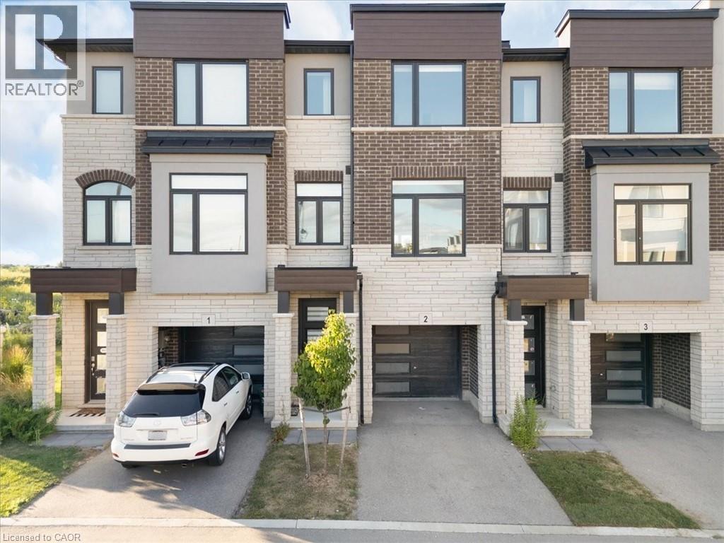 314 Equestrian Way Unit 2, Cambridge, ON N3E 0E4