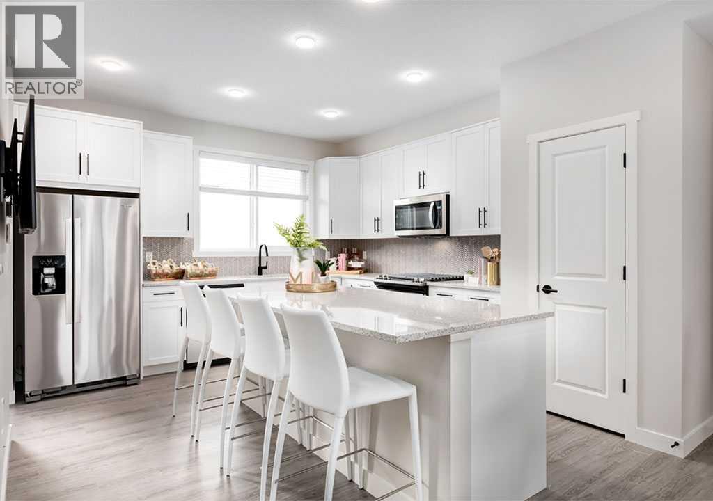 286 Sora Way SE, Calgary, AB T3S 0V7