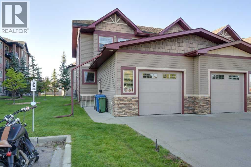 45 Ironstone Drive Unit 28, Red Deer, AB T4R 0A9