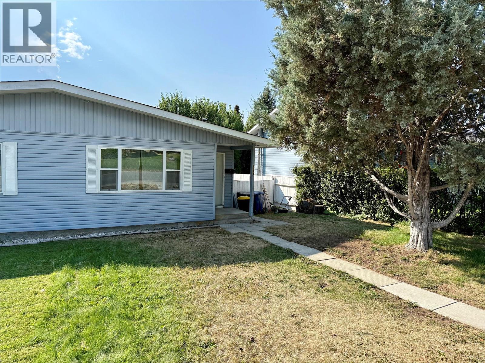219 26th S Avenue Unit A, Cranbrook, BC V1C 3J2