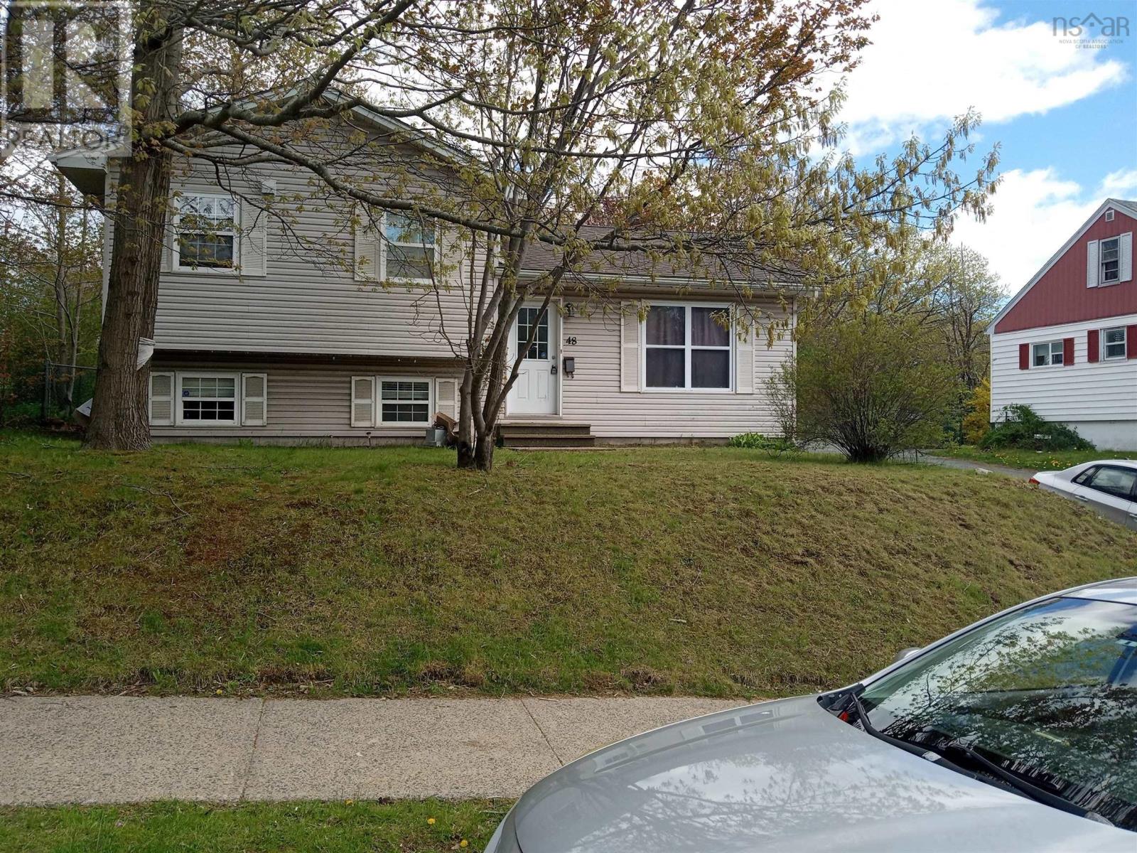 48 Primrose St, Dartmouth, NS B3A 4C5